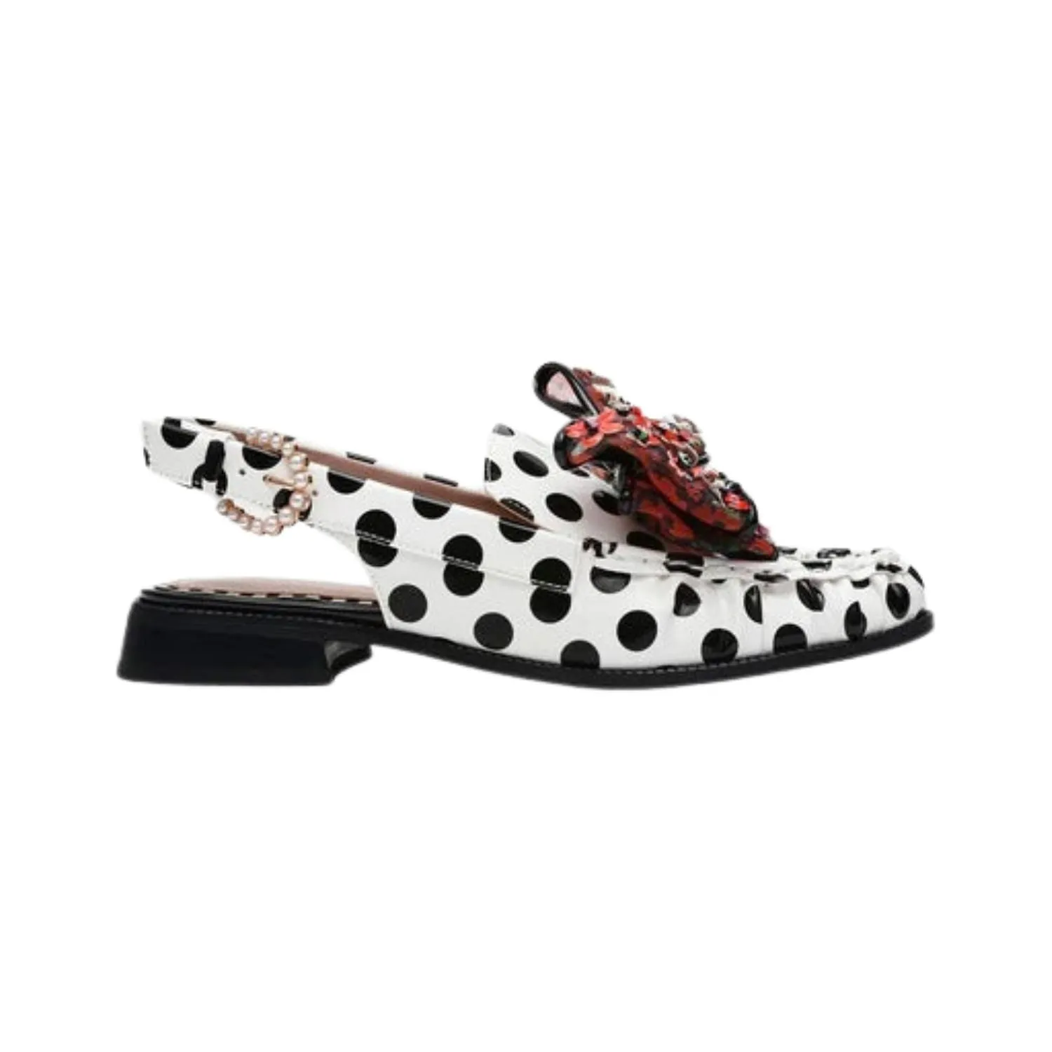 Betsey Johnson Breyer Loafer G003