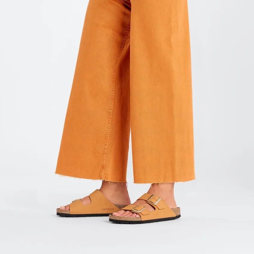 BIRKENSTOCK ARIZONA NARROW FIT IN BURNT ORANGE