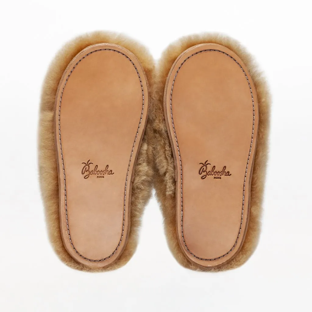 ETHICALLY AND CRUELTY FREE ALPACA FUR SLIPPERS IN GINGER HONEY