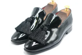 GENTLEMANS BLACK PATENT TASSEL LOAFERS