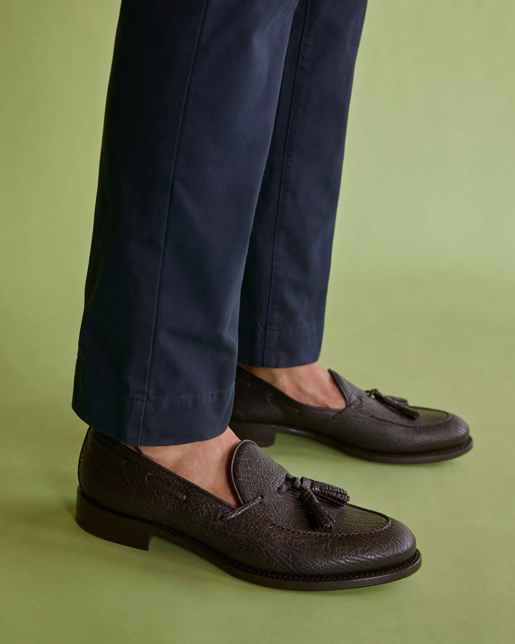 Italian Tassel Loafer in Dark Brown Sharkskin