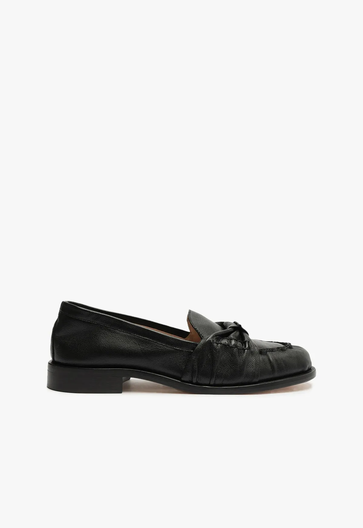 Luca Leather Flat