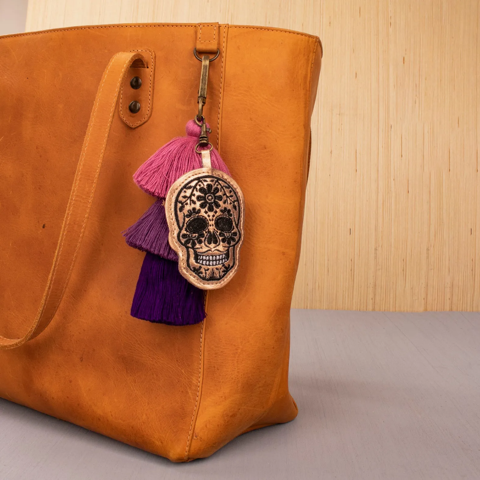 MK221670 - Skull Rose Gold & Purple Tassels [Leather Bag Accessory]