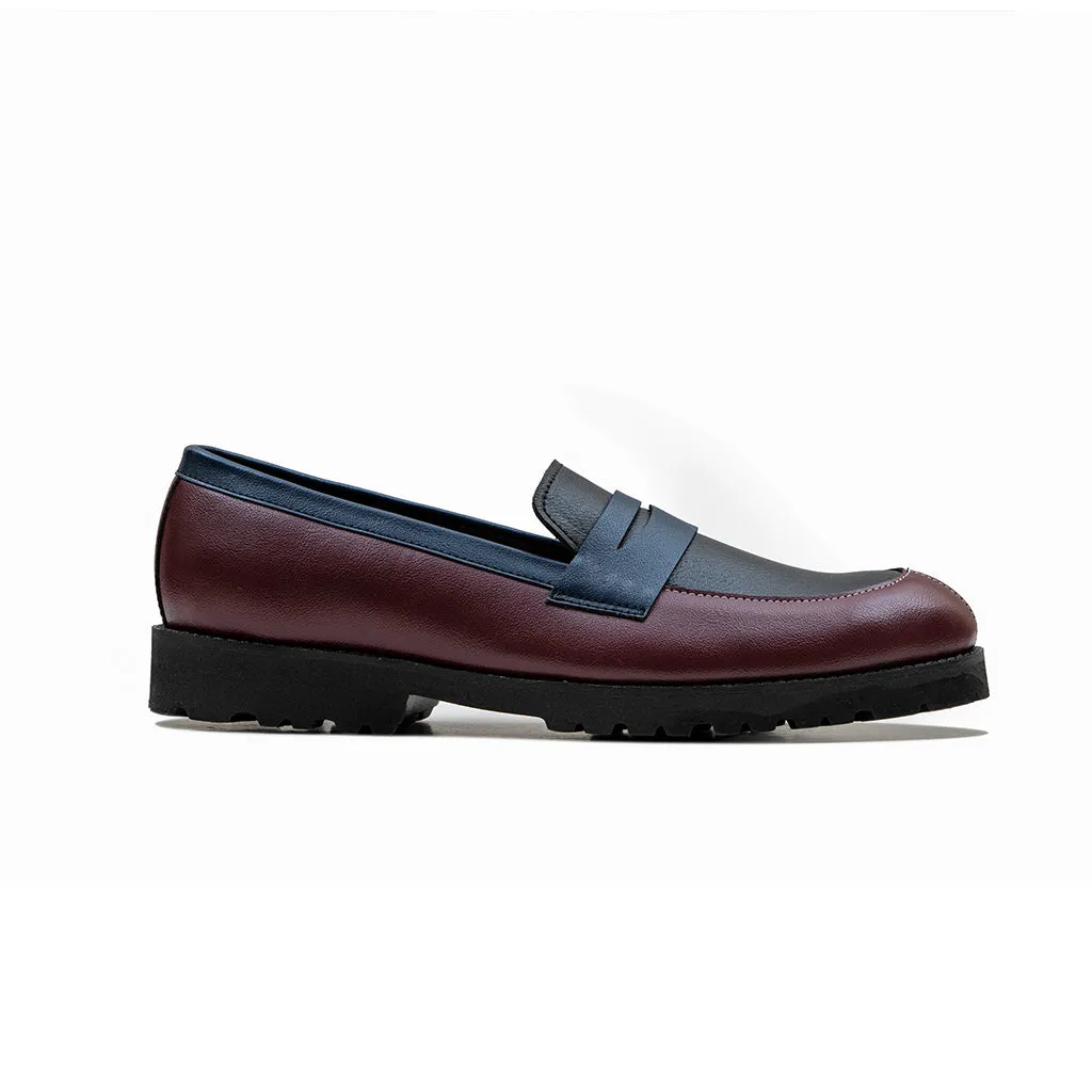 PENNY LOAFERS WITH TOE STITCH