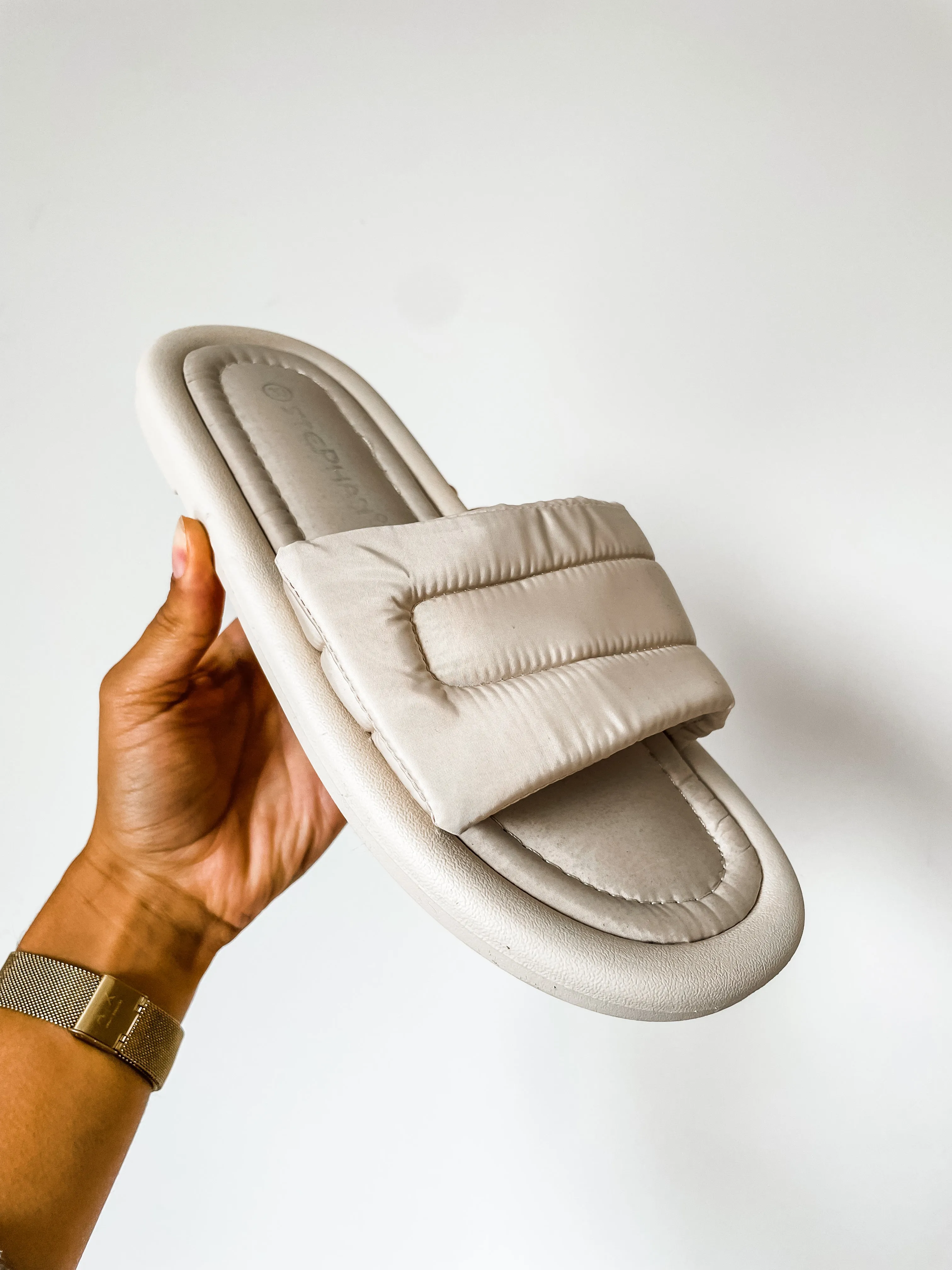 Quilted Nylon Sliders