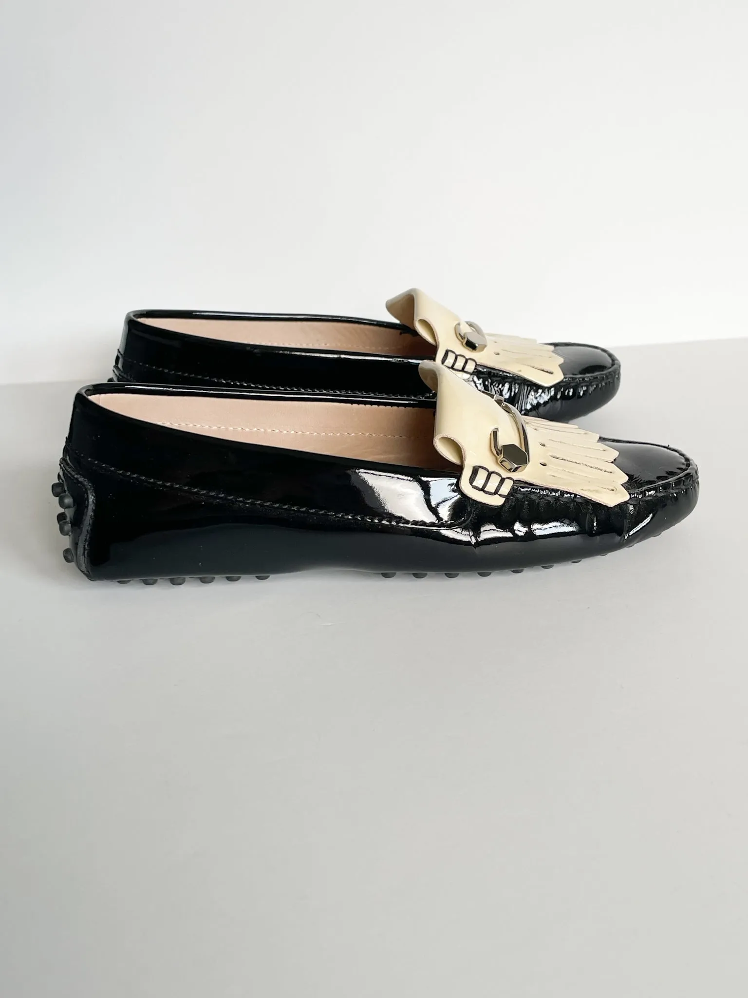 TOD'S Black Cream Fringed Patent Leather Loafers - Size 34