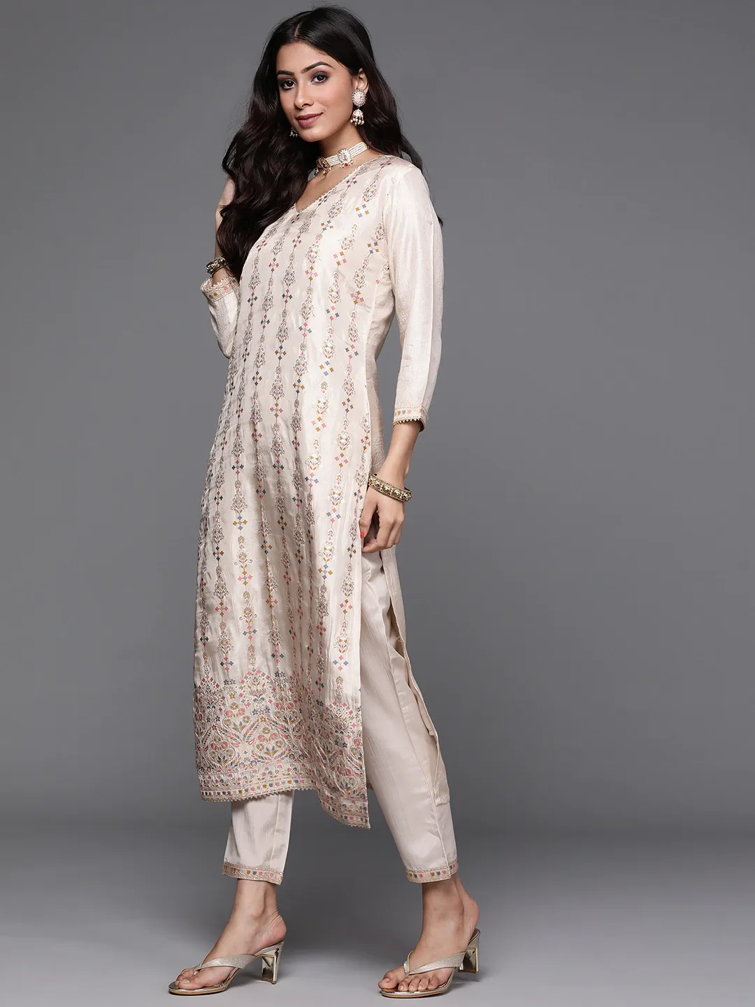 Women's Ethnic Motifs Regular Kurta with Trousers & Dupatta